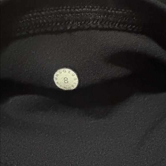 Lululemon Reveal Tight Lattice Paisley 28" in black Size 8 Leggings - Picture 7 of 8